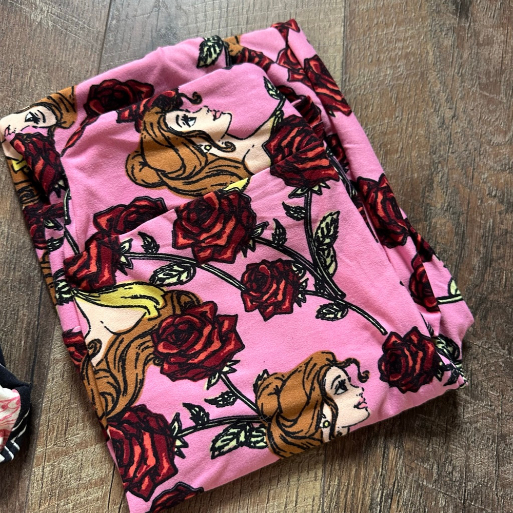 Girls LuLaRoe Pink Belle & Black Toy Story Leggings set 2 - Picture 3 of 14